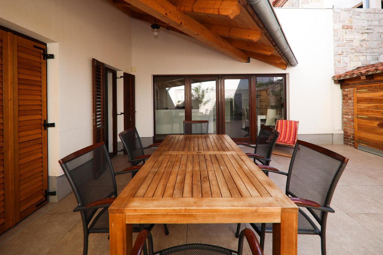 Janino Murter Exterior photo
